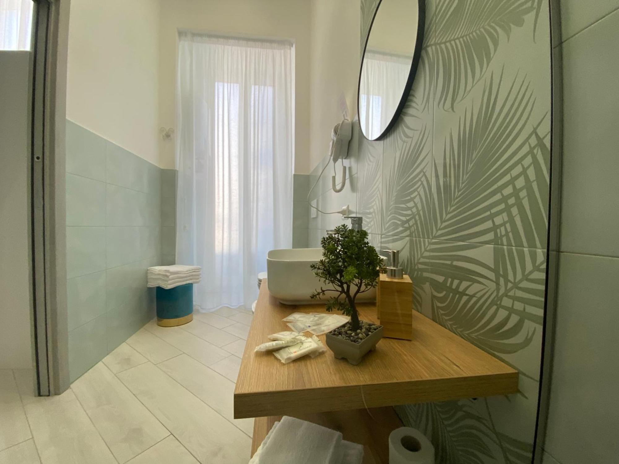 Ludben Dante Hotel Napels Buitenkant foto