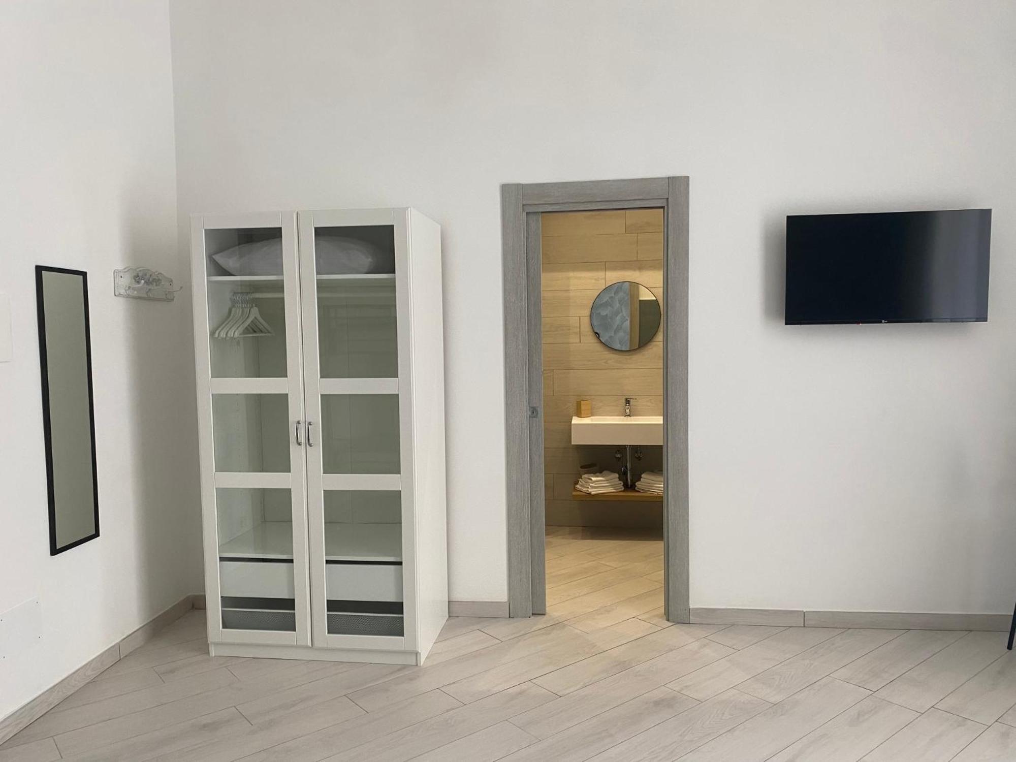 Ludben Dante Hotel Napels Buitenkant foto