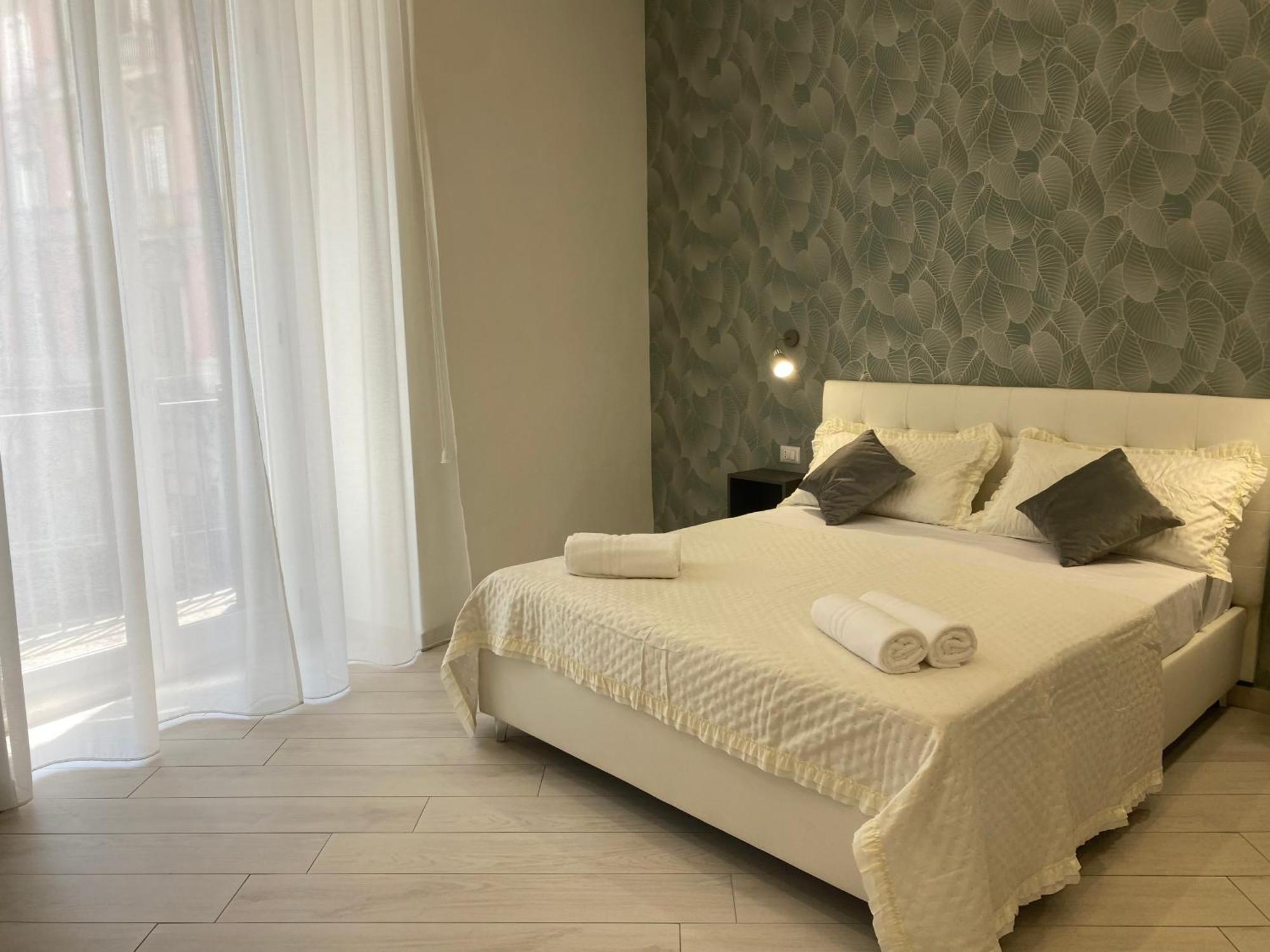 Ludben Dante Hotel Napels Buitenkant foto