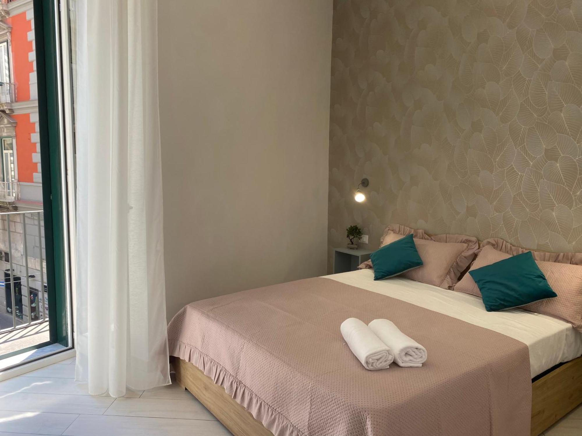Ludben Dante Hotel Napels Buitenkant foto