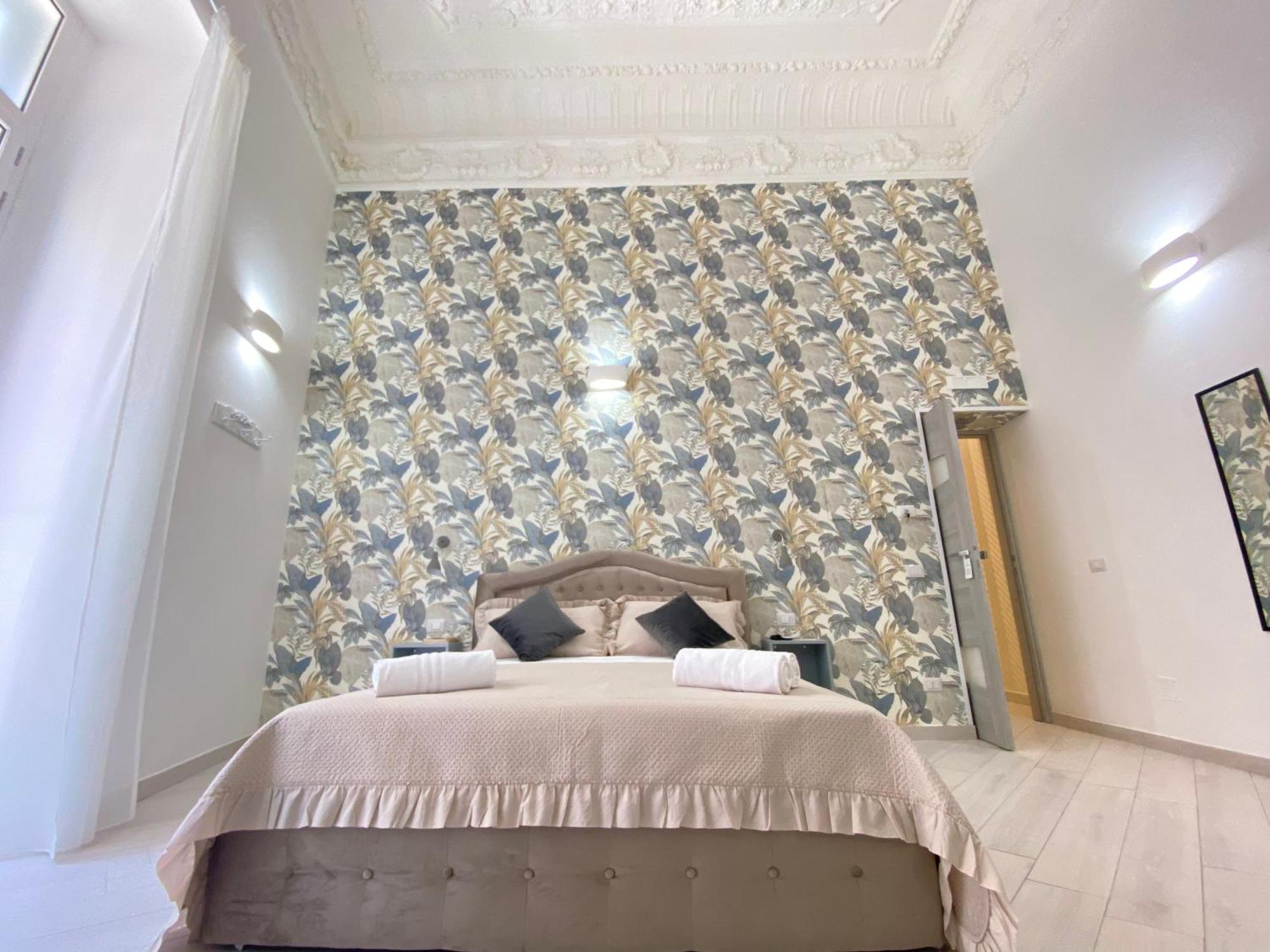 Ludben Dante Hotel Napels Buitenkant foto