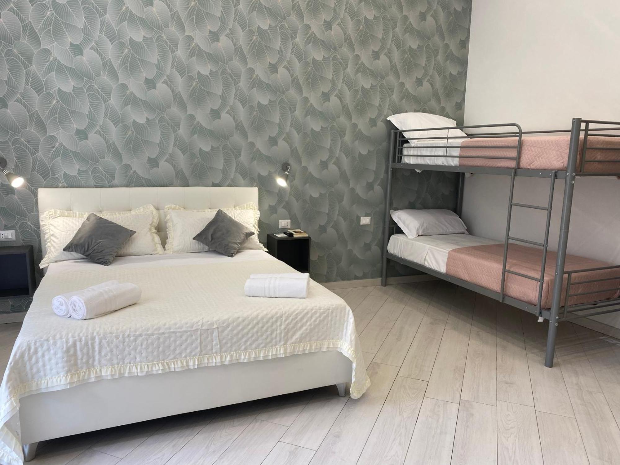 Ludben Dante Hotel Napels Buitenkant foto