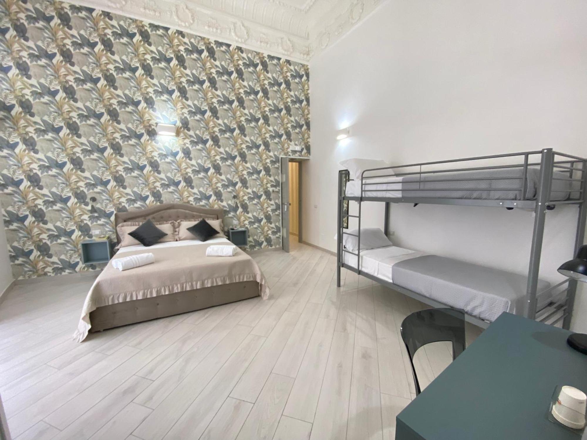 Ludben Dante Hotel Napels Buitenkant foto