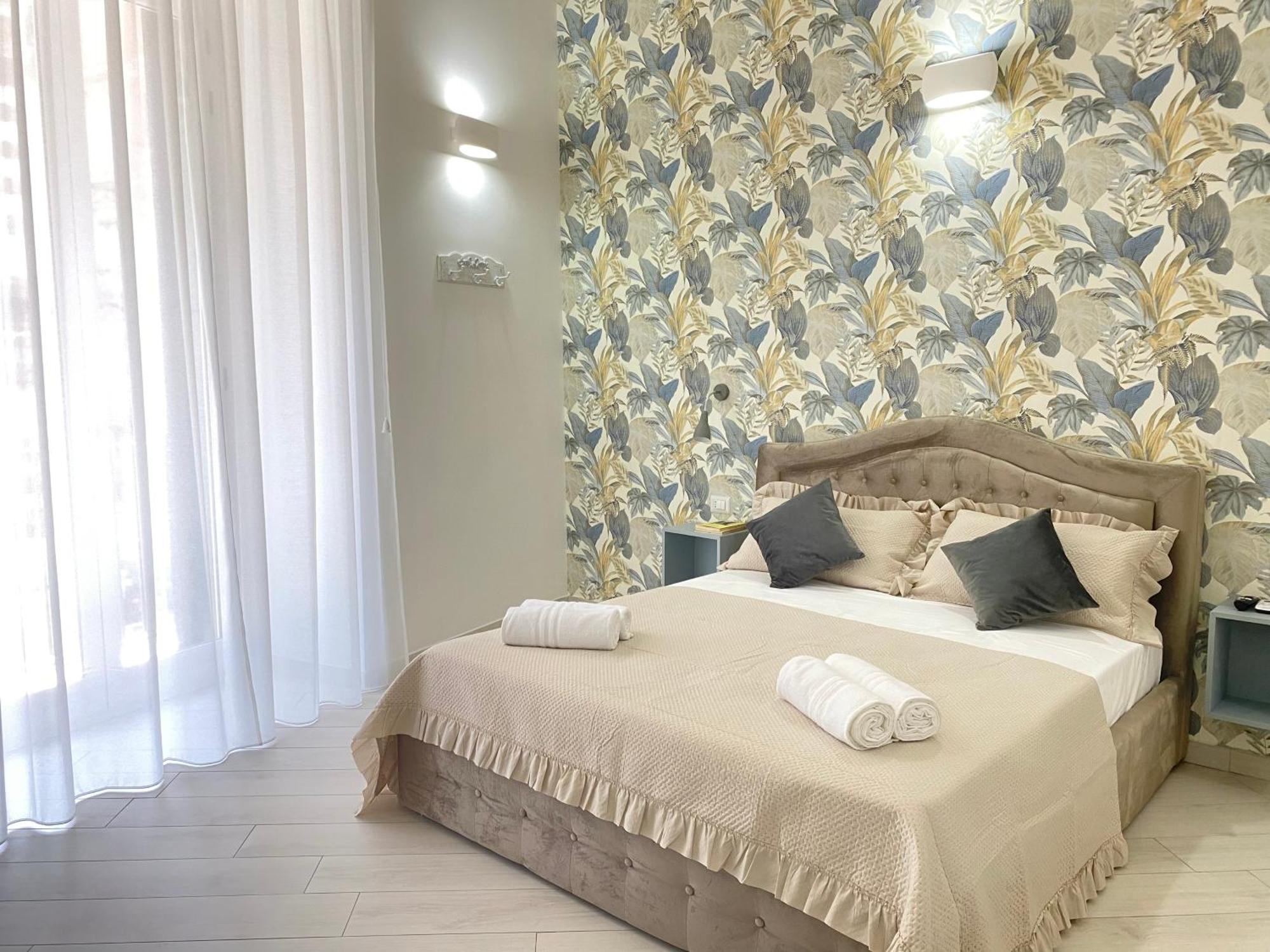 Ludben Dante Hotel Napels Buitenkant foto